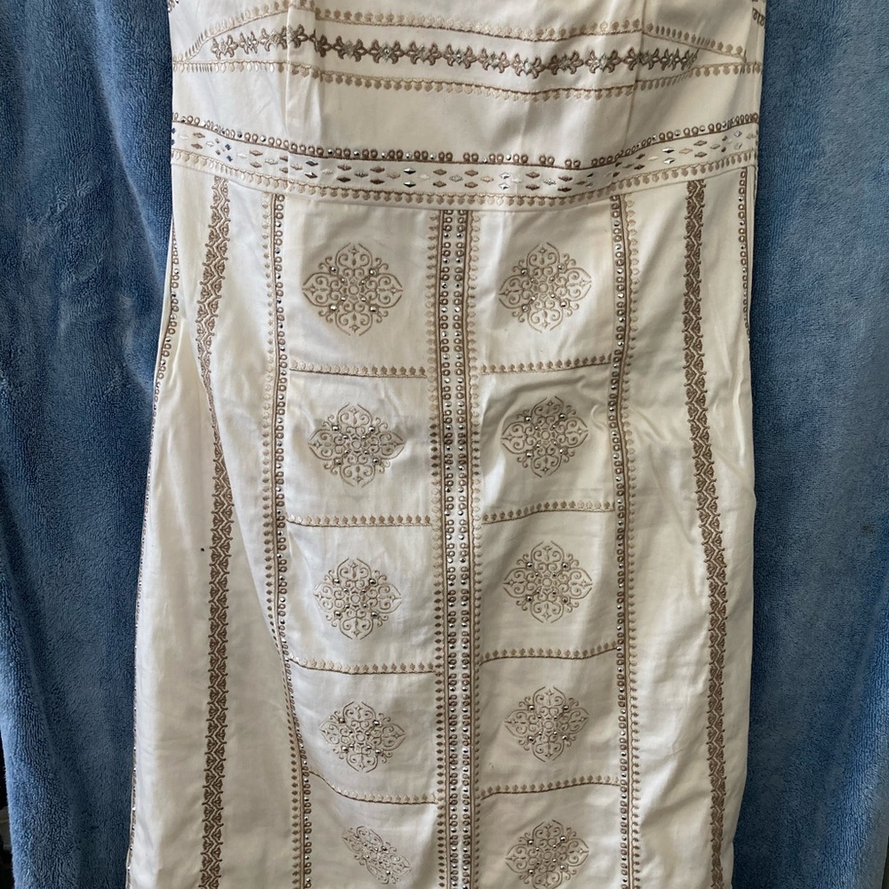 White House Black Market Cream Dress